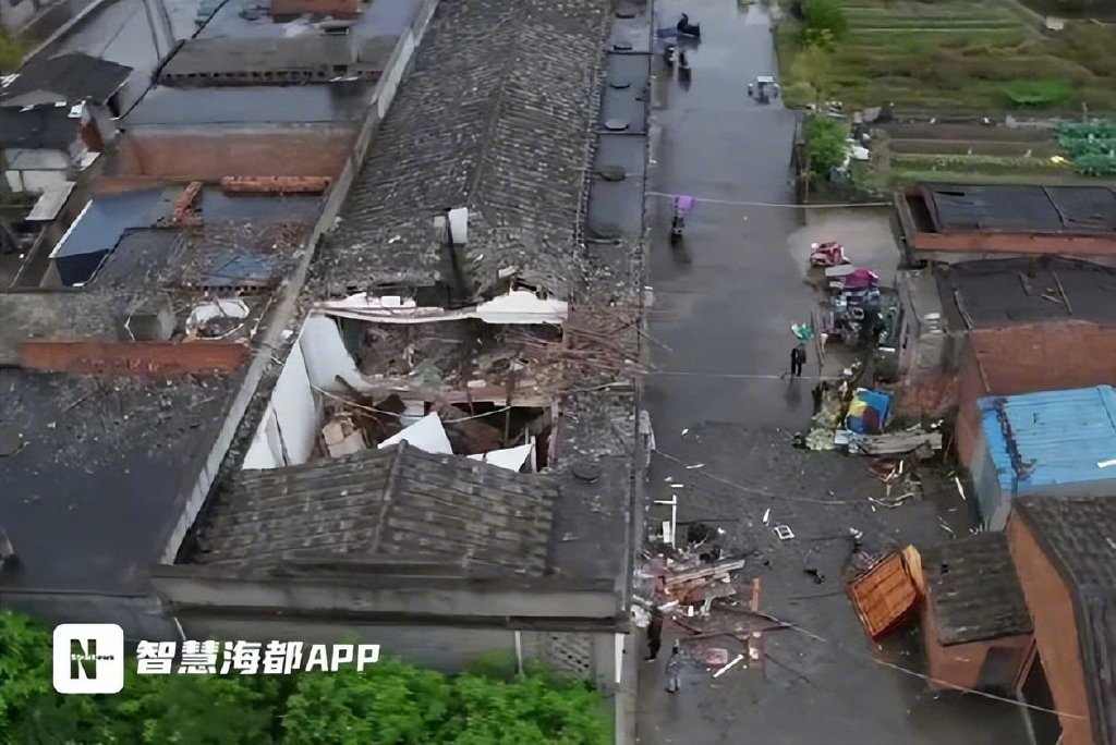 福州长乐一民房爆炸 致3伤(图6)